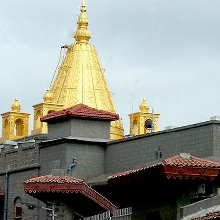 Sai Vasant Vihar Shirdi Exterior photo
